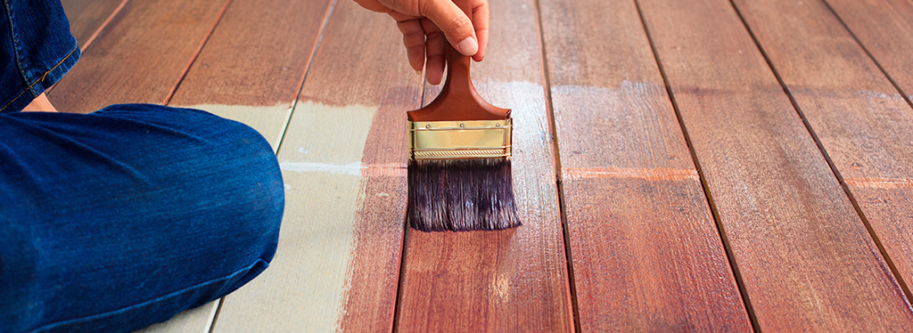 Consejos para pintar los suelos de madera